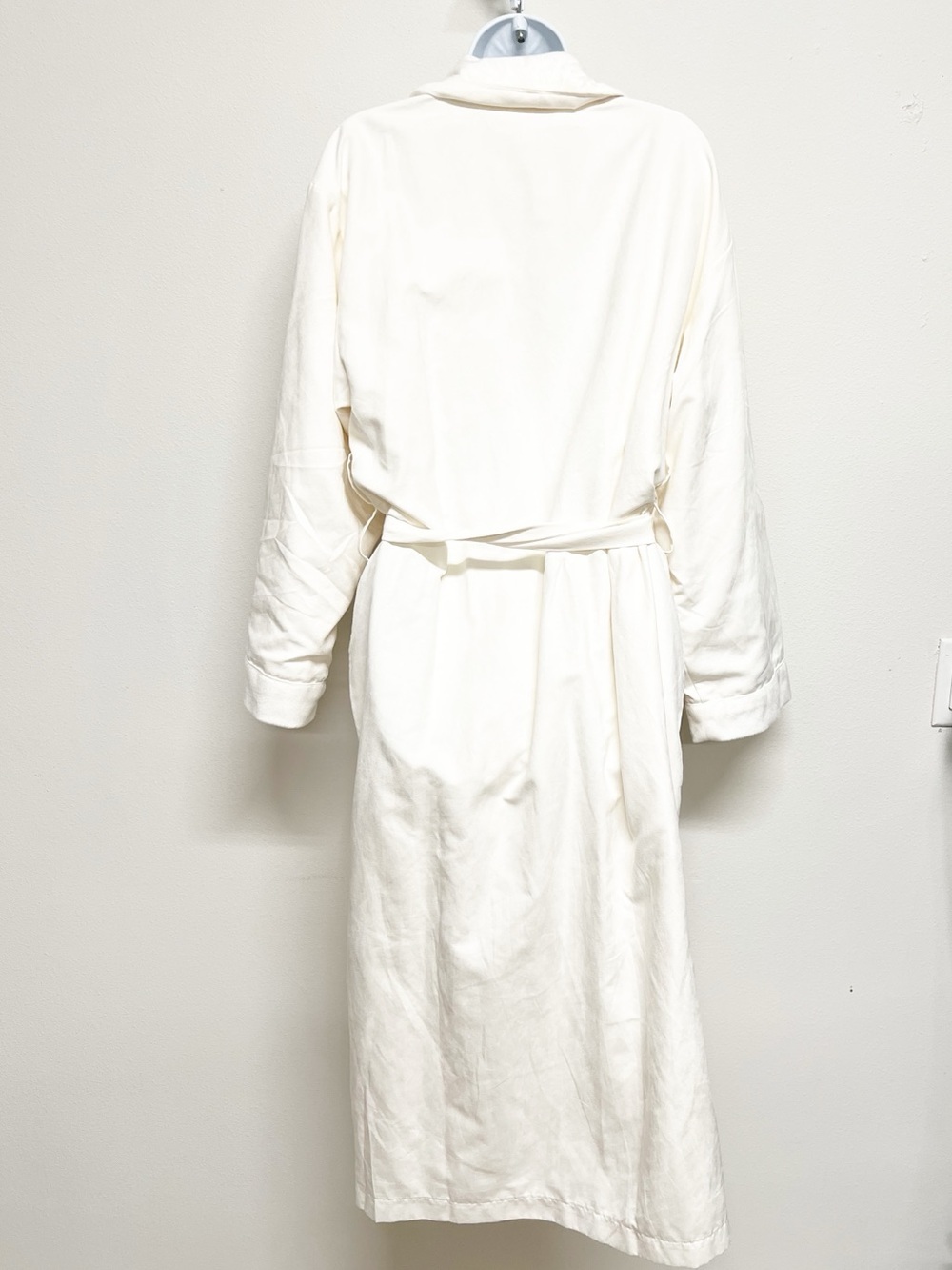 Pottery Barn Home Soft Cream Plush Belted Long Sleeve Lounge Robe Size M - Picture 5 of 7